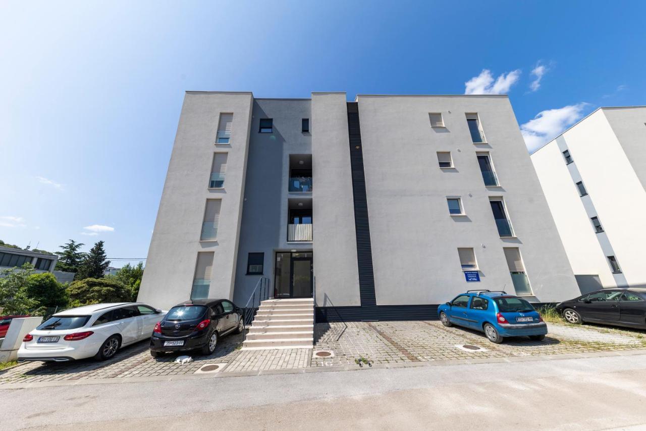 Lusea Apartment Zadar Exteriör bild