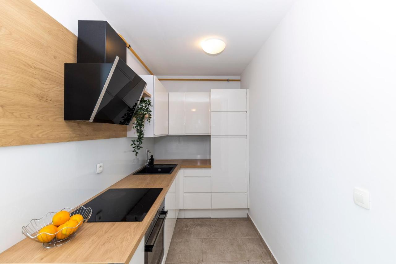 Lusea Apartment Zadar Exteriör bild